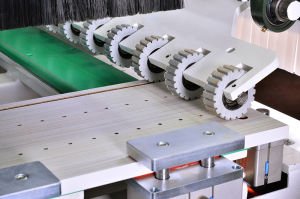 AHC Makine Rapıd Drıllıng Toolchange 4013 Otomatik Takım Değiştirmeli Cnc Kontrol Üniteli Çoklu Delik Makinesi